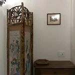 Apartment Lt Sax