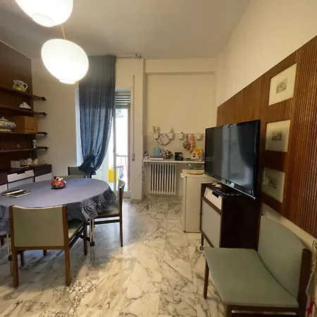 Lt Sax Apartman