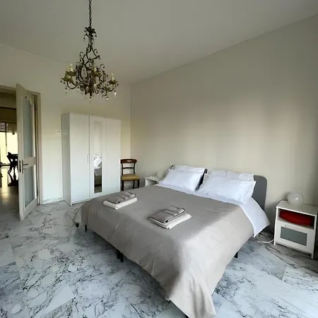 Apartamento Lt Sax